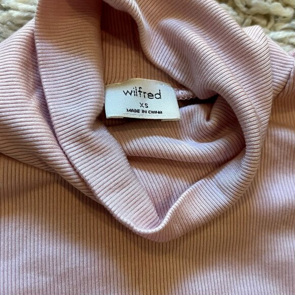 🔥 3/$40 NWOT Aritzia Wilfred Ribbed Turtleneck - Picture 3 of 3
